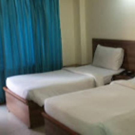 פורי Blue Lily Beach Resort מראה חיצוני תמונה